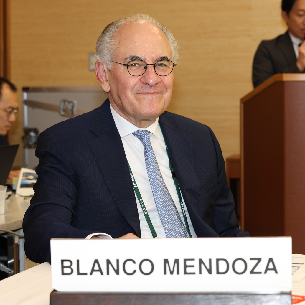 H.E. Dr. Herminio Blanco Mendoza