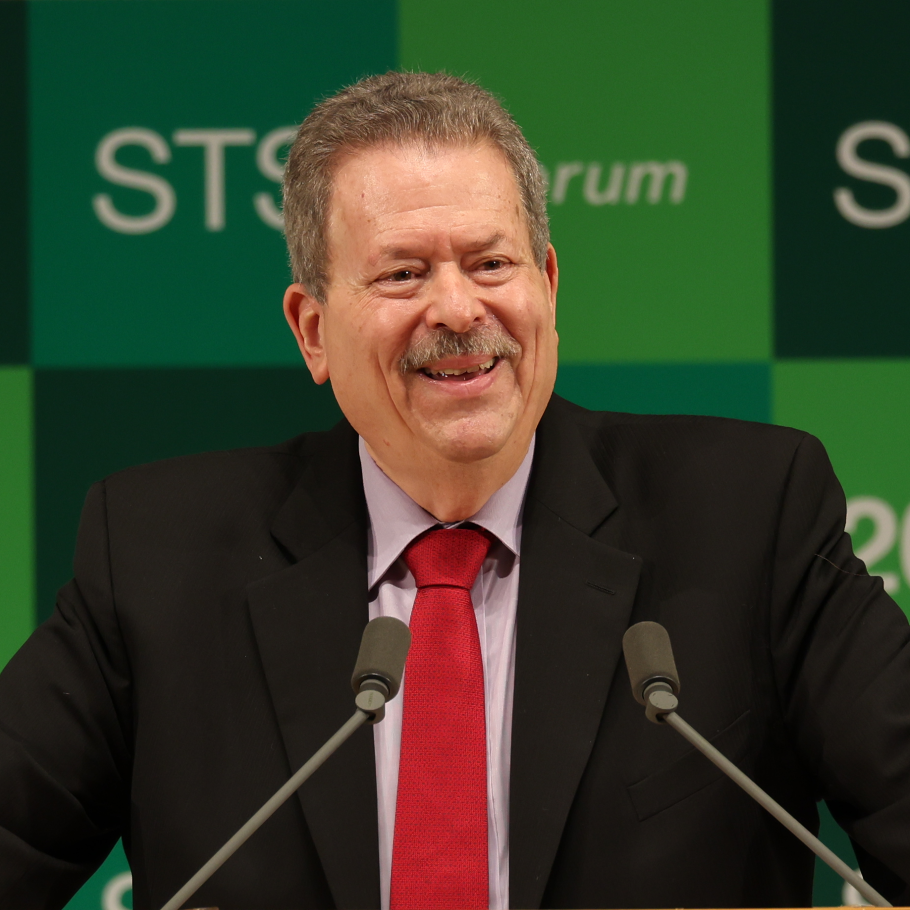 Dr. Bernie Meyerson